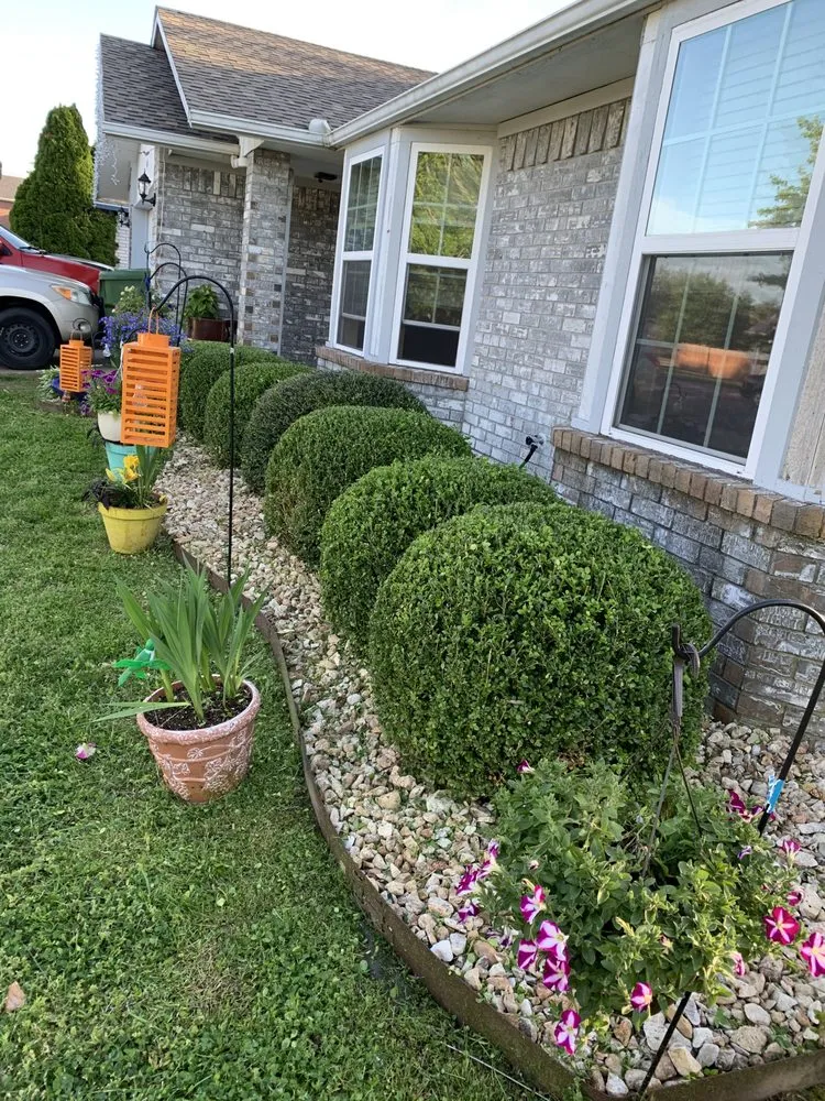 Affordable garden landscaping for beautiful yards across Rogers, AR - Angel's Lawn Service
