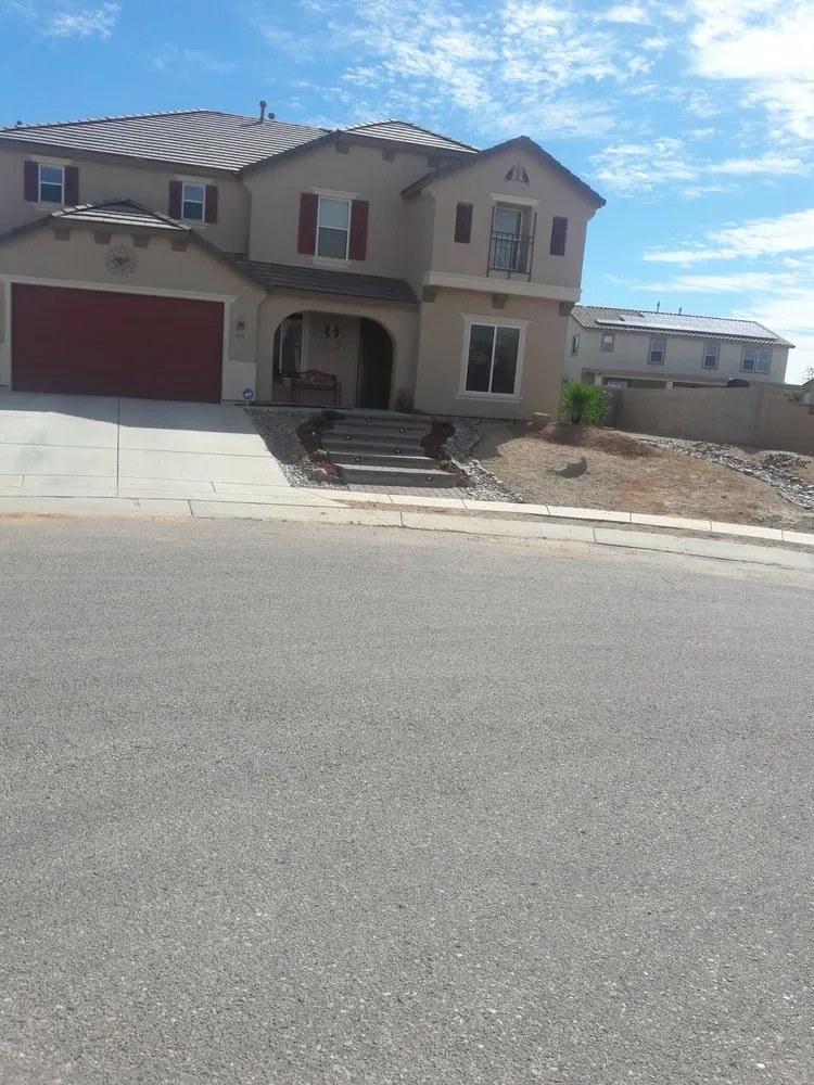 Custom landscaping services experts serving Tucson, AZ - Angels Perfect Cut Landscape