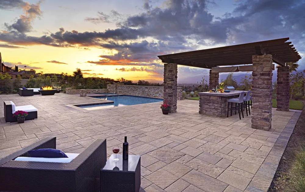 Custom outdoor landscaping in Oxnard, CA by Angelus Block Co