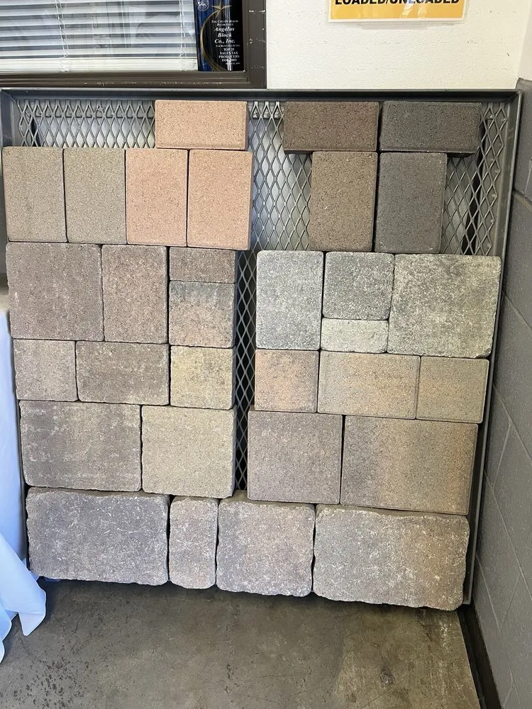 Custom garden landscaping in Rialto, CA by Angelus Block Co