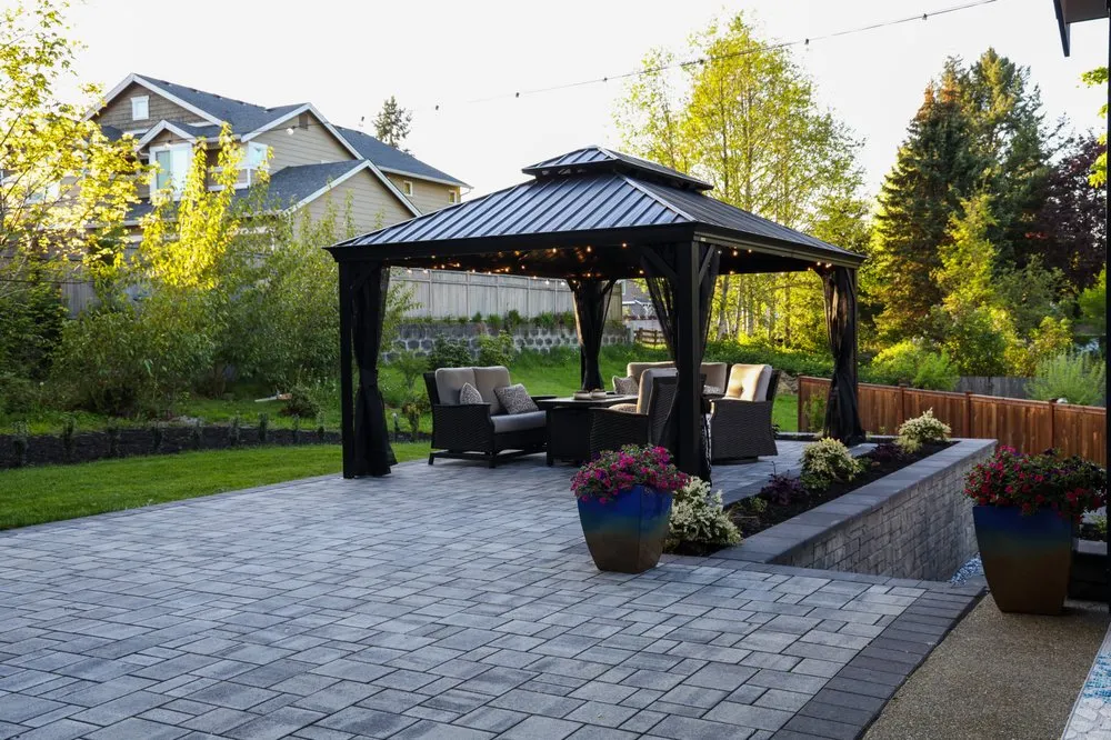 Reliable landscaping services for residential properties in Algona, WA by Angkorscape