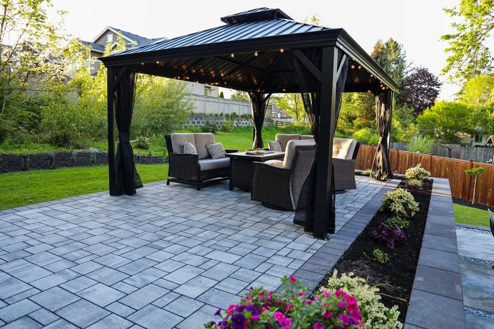 Expert lawn mowing service near you in Algona, WA by Angkorscape