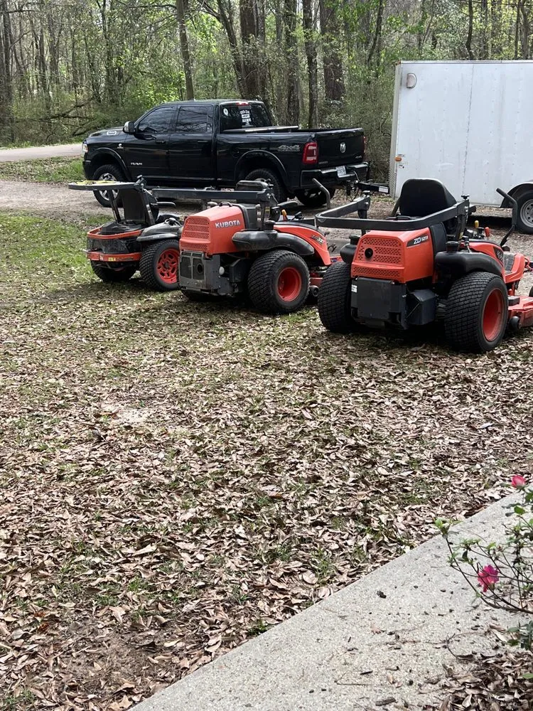 Professional landscaping services for homes across Baton Rouge, LA - Angler Lawn Service