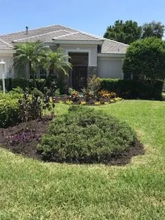 Top-rated lawn care service in Sarasota, FL by Anglo American Services