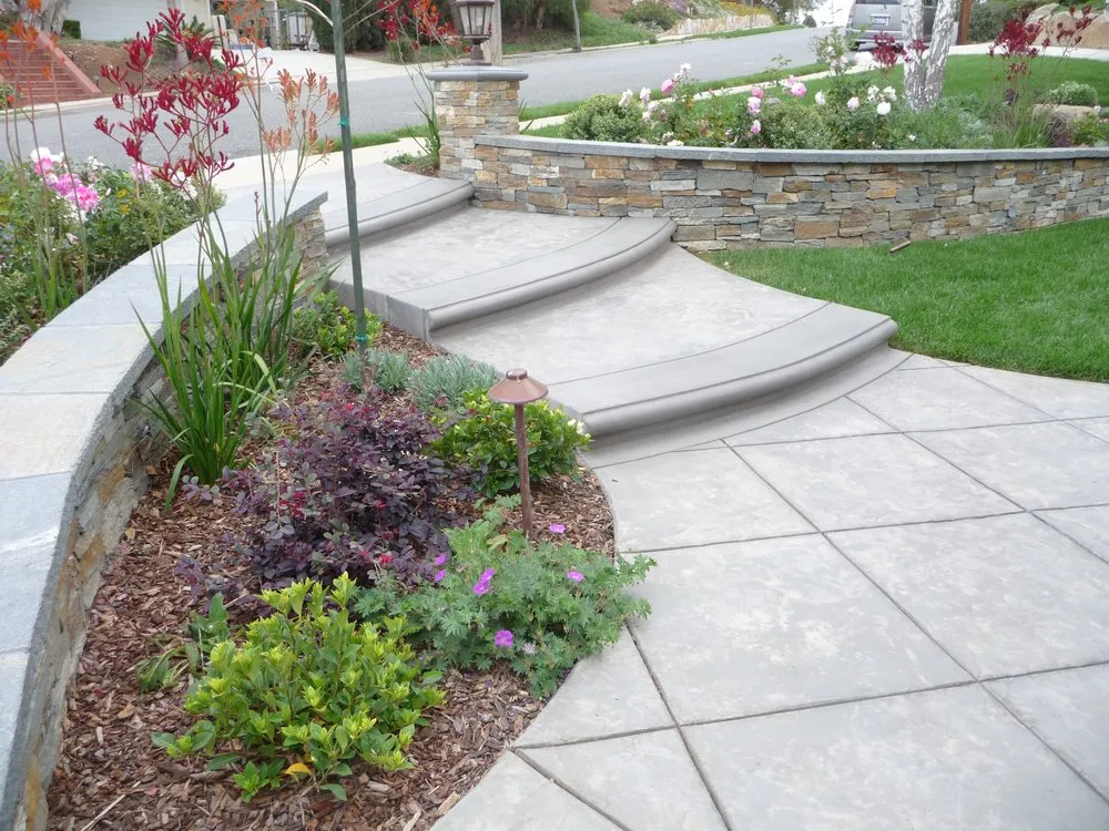 Professional lawn mowing service in Camarillo, CA by Anna Harrington Landscape Design