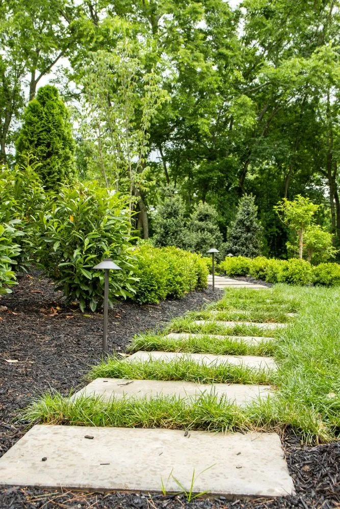 Expert lawn care service experts serving Lewisburg, TN - Annabelle Landscapes