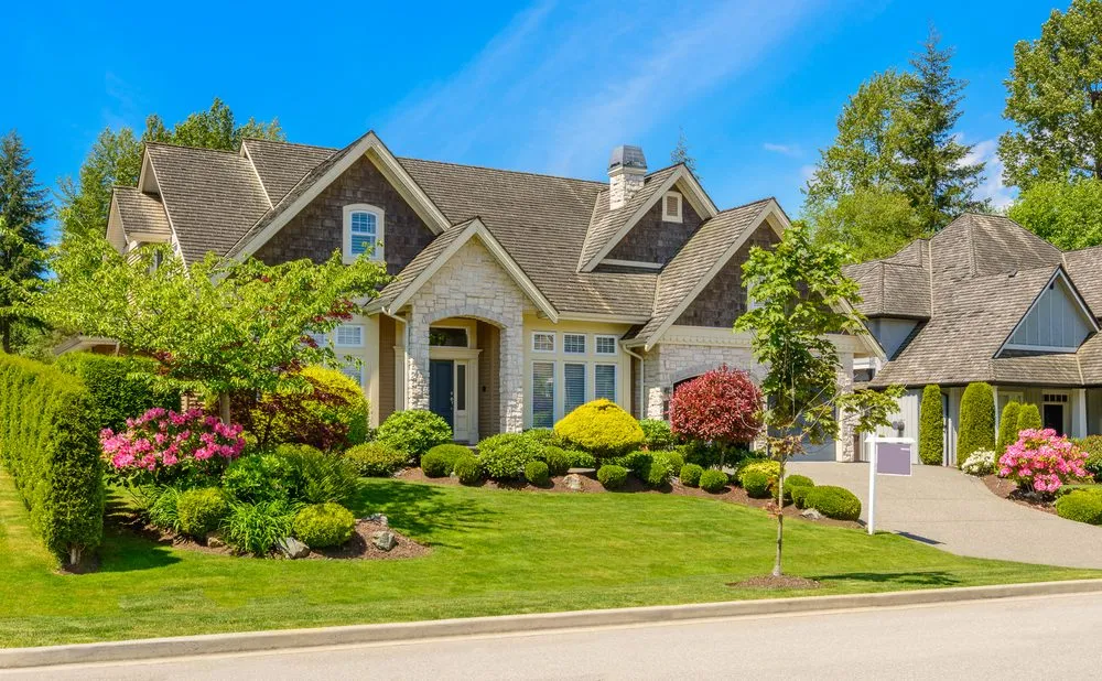 Trusted landscape design for outdoor upgrades in Pensacola, FL by Annaniki