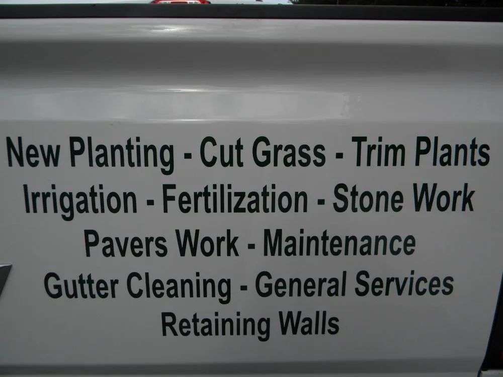 Expert yard maintenance for residential properties across Annapolis, MD - Annapolis Landscaping Maintenance