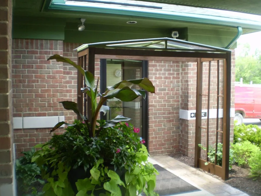 Local residential landscaping in Waterford, MI by Annie's Garden Designs