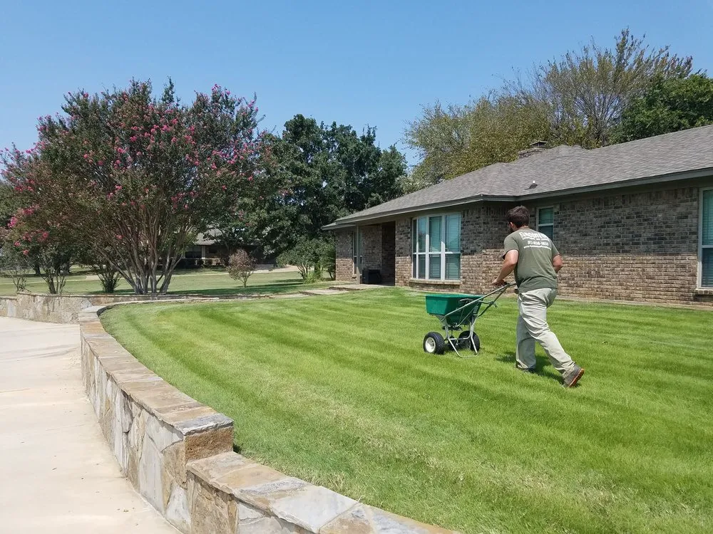Professional garden landscaping in Newark, TX - Anointed Lawncare The Weed Killers