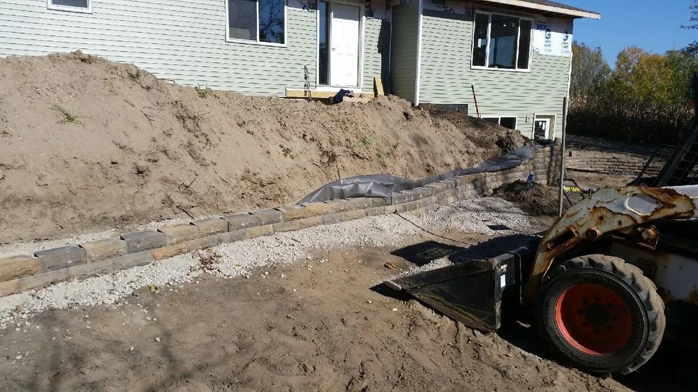 Local yard maintenance in Fridley, MN - Anoka Lawn