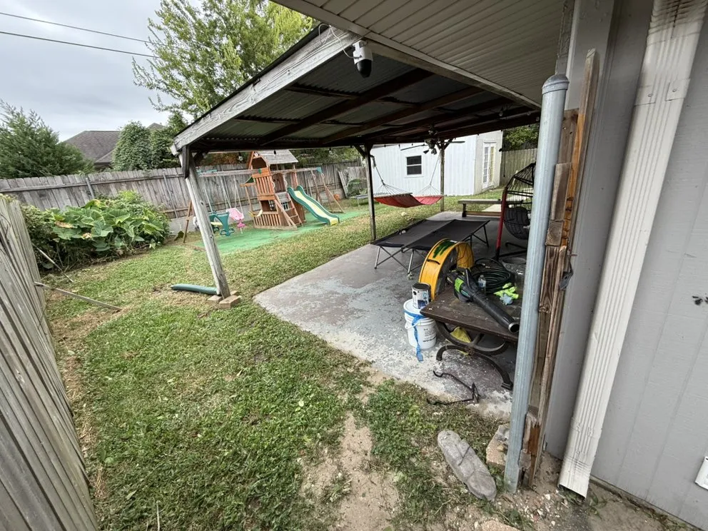 Custom lawn care service experts serving Metairie, LA - Anonymous Landscape