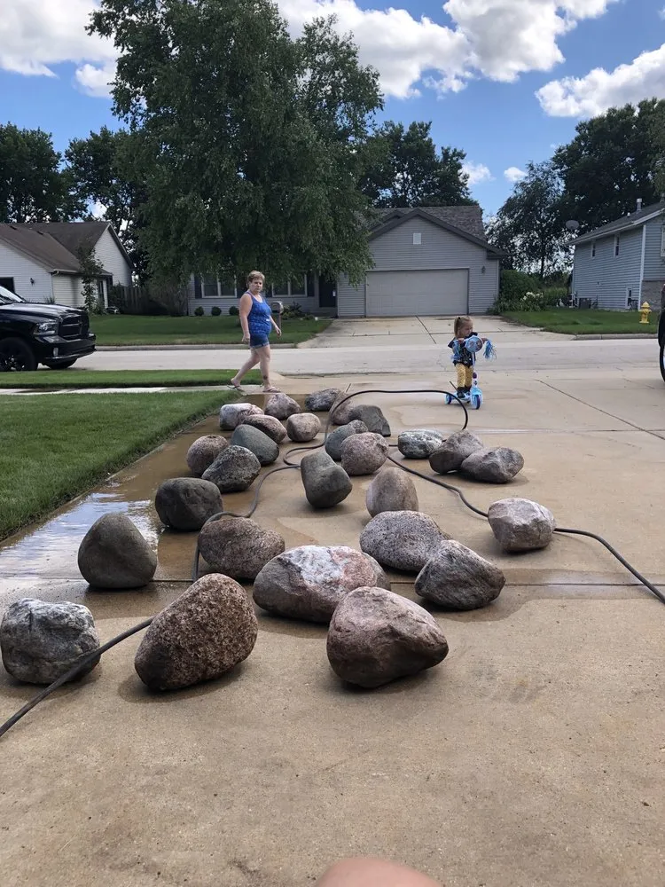 Custom lawn care service in Machesney Park, IL by Another Johnson Creative Landscape