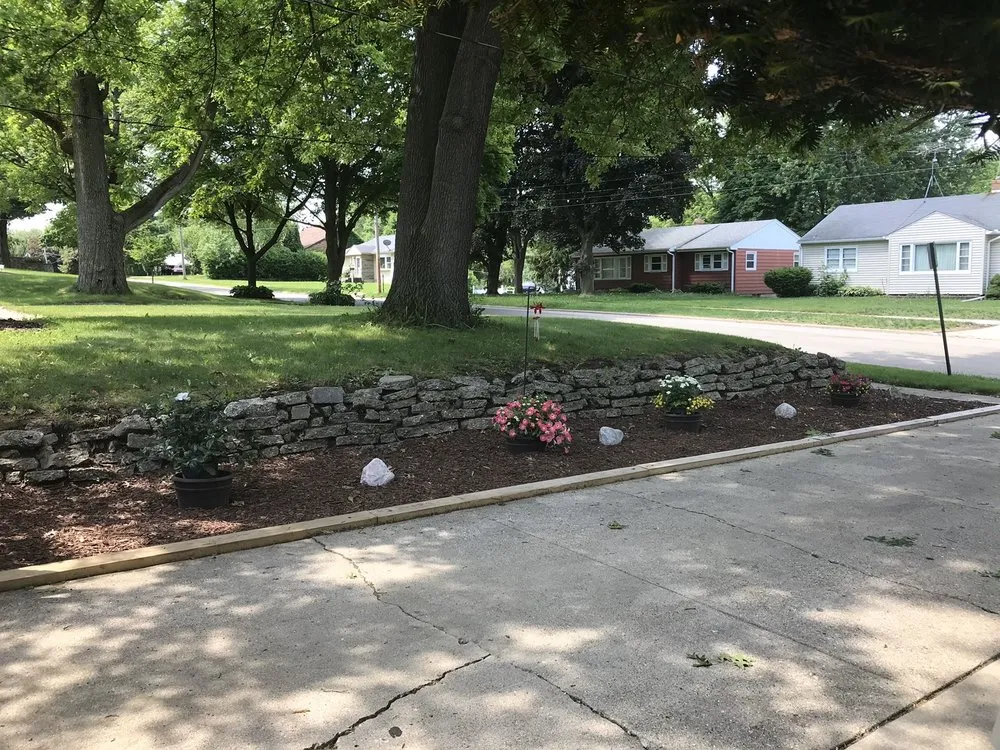 Custom landscaping services for beautiful yards across Machesney Park, IL - Another Johnson Creative Landscape