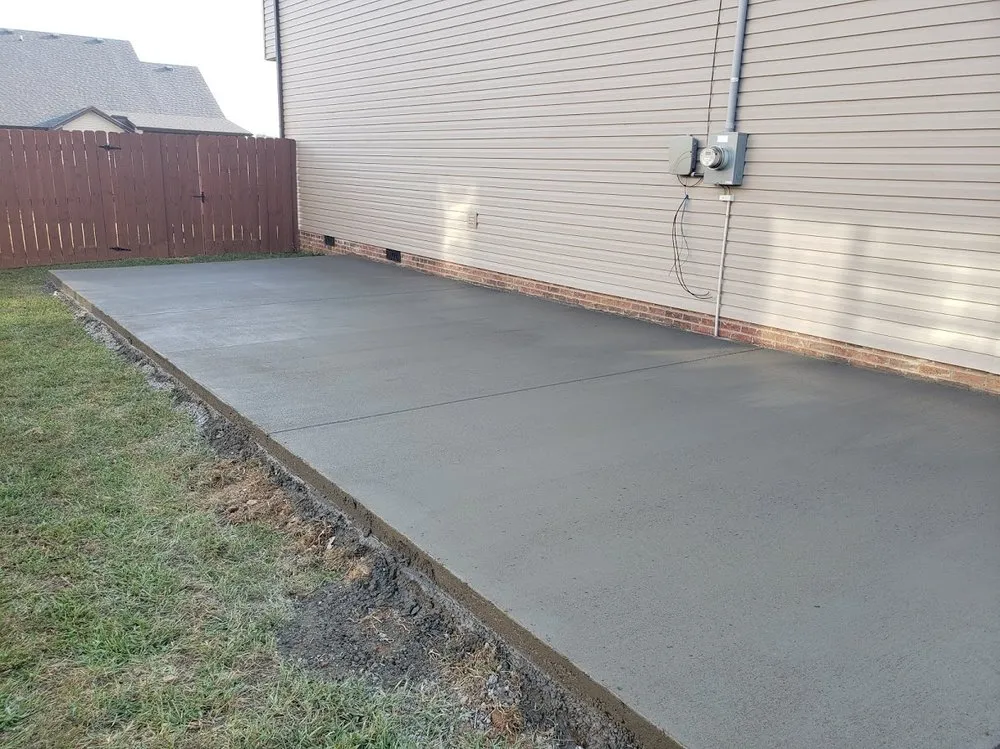 Expert lawn mowing service experts serving Old Hickory, TN - Another Level Concrete And Soil