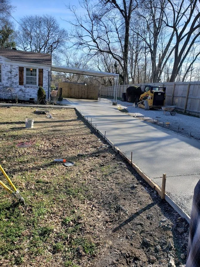 Top-rated yard cleanup service for beautiful yards across Old Hickory, TN - Another Level Concrete And Soil