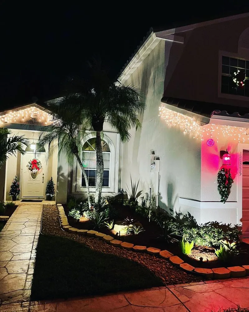 Expert lawn care service experts serving Fort Lauderdale, FL - AnR Landscaping