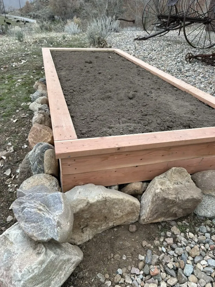 Affordable yard maintenance for year-round maintenance in Clearfield, UT by Ansell’s sprinkler landscape