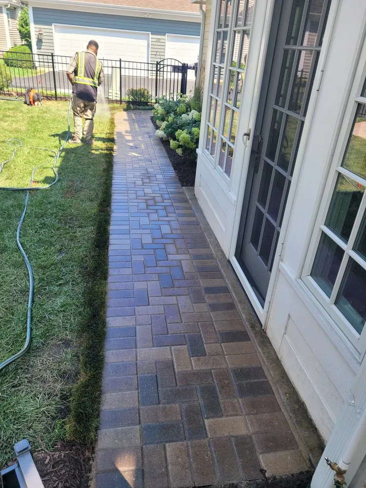 Custom landscape design in Elgin, IL - ANSON Landscape