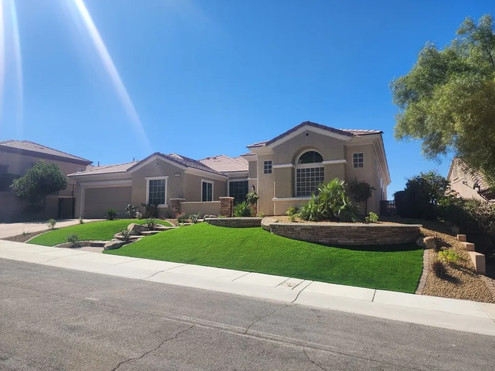 Custom lawn care service near you in Henderson, NV by Anthem Landscape & Design