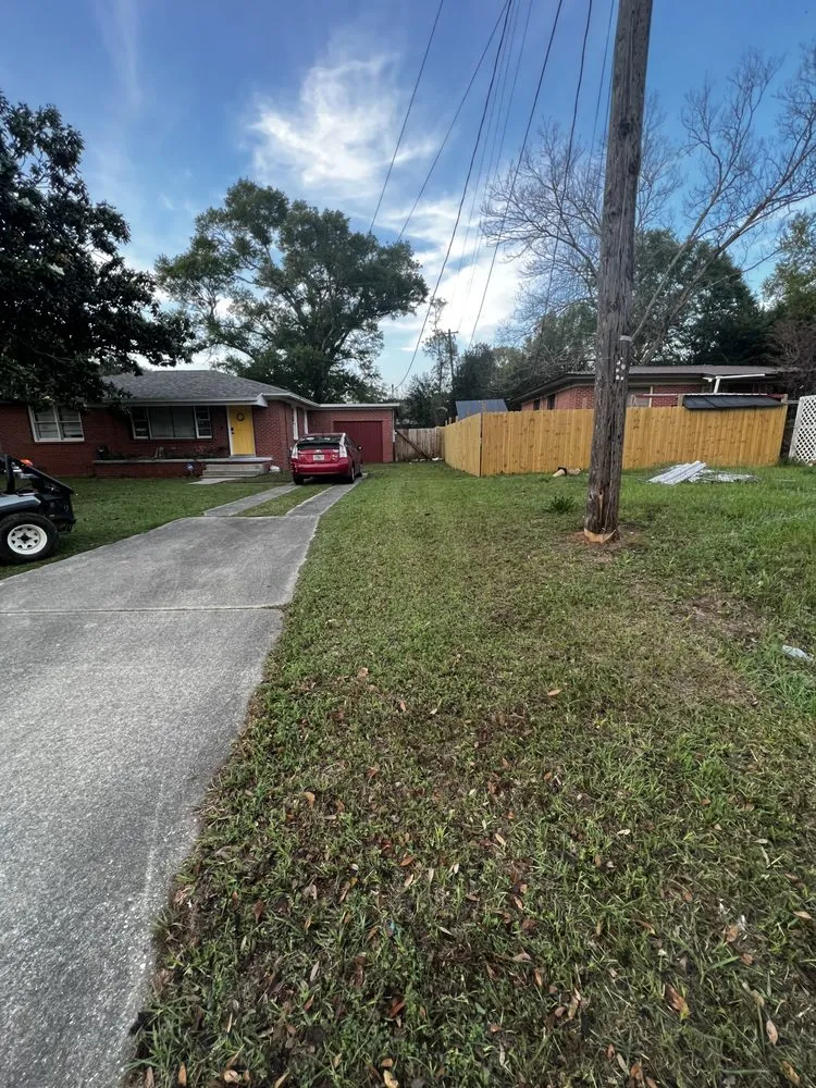 Custom lawn mowing service in Pensacola, FL by Anthony Garbisons Lawn Care