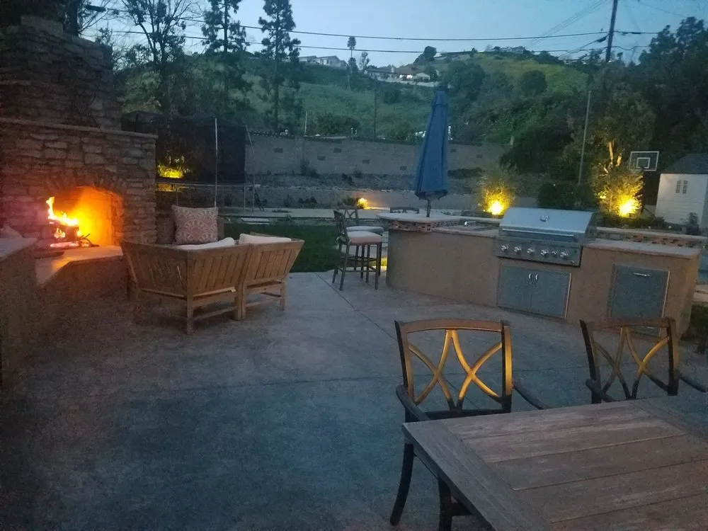 Custom lawn care service experts serving Thousand Oaks, CA - Anthony Marshall Landscape