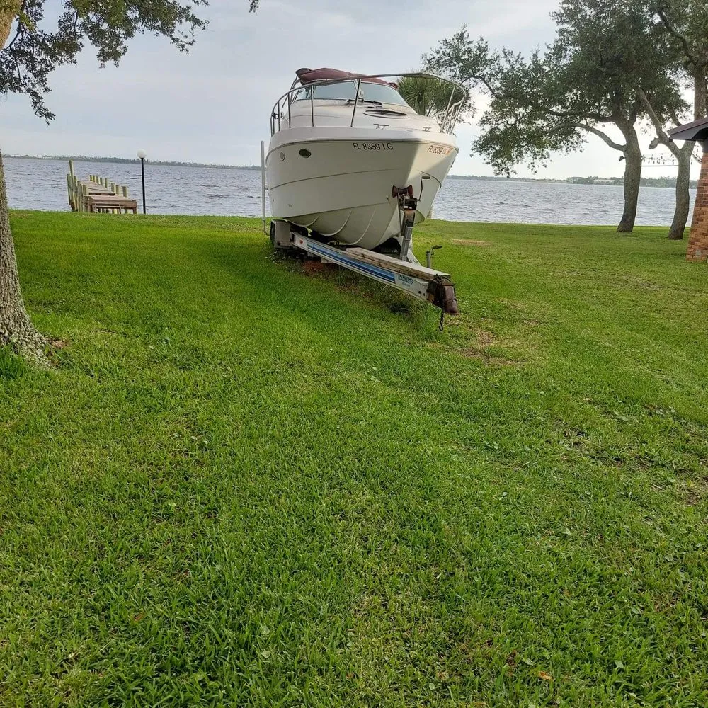 Reliable outdoor landscaping in Panama City, FL - Anthony Scott Lawn Service