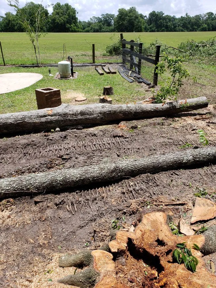 Local garden landscaping for homes in Ocala, FL by Anthony's Lawn Care & Landscaping