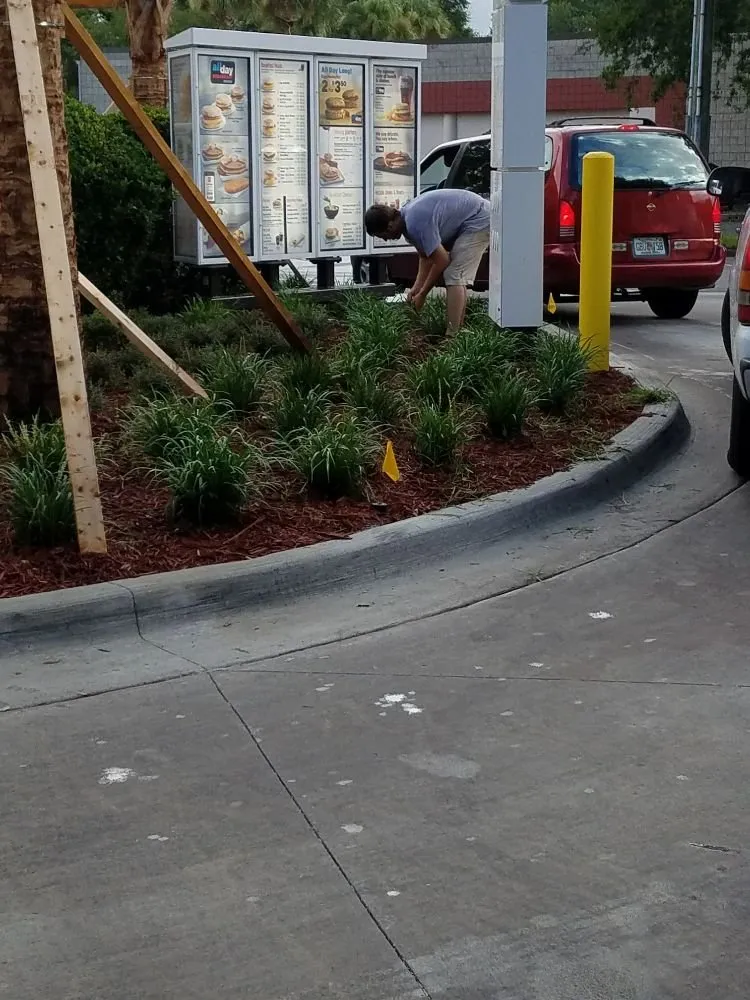 Affordable lawn mowing service in Ocala, FL - Anthony's Lawn Care & Landscaping