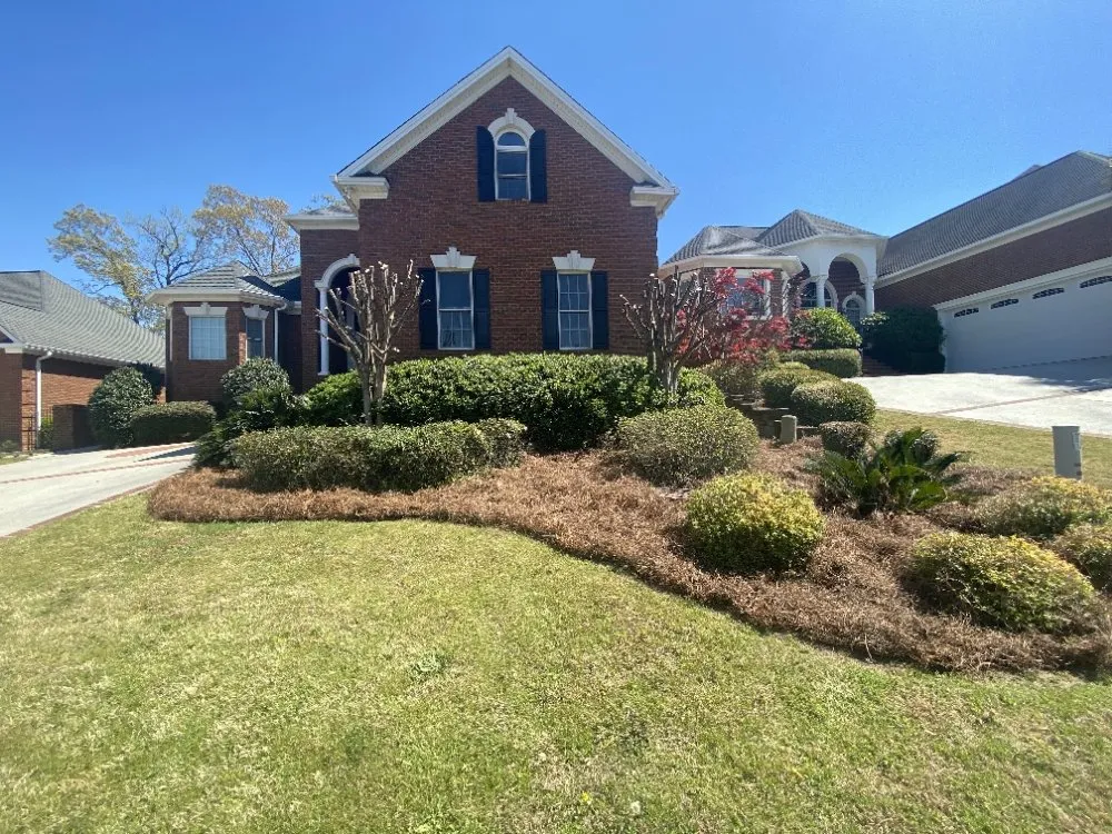 Expert garden landscaping experts serving Columbia, SC - Anthony's Lawn Care