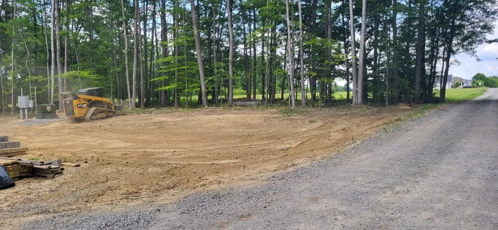 Professional yard cleanup service in Lorain, OH - Anthony's Property Management