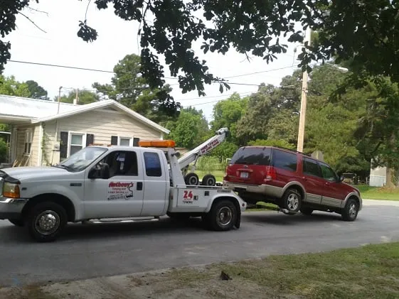 Reliable lawn care service in New Bern, NC by Anthony's Towing and Lawn Services