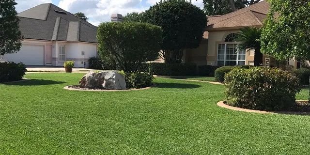 Local yard maintenance for residential properties in Jacksonville, FL by Antones Lawn Maintenance