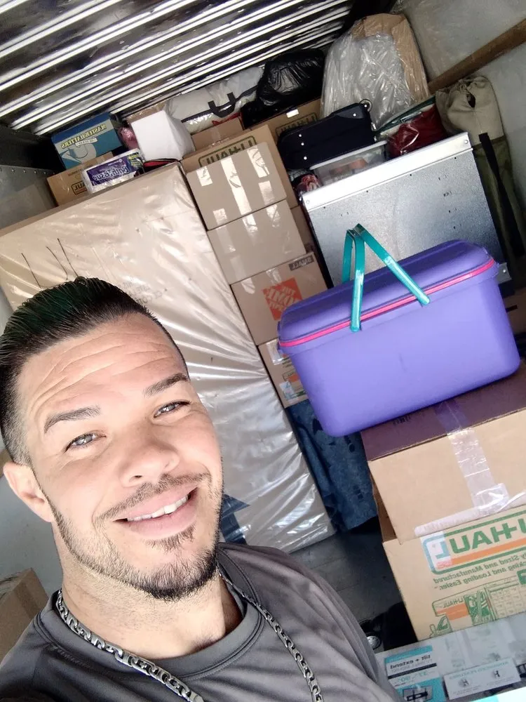 Custom lawn mowing service in Chandler, AZ - Antonio & Sons Little Man Lawn Services