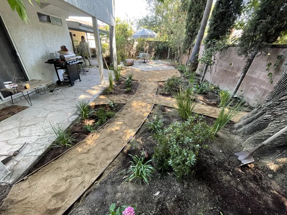 Custom lawn care service near you across San Fernando Valley, CA - Antonio Chavez Landscaping