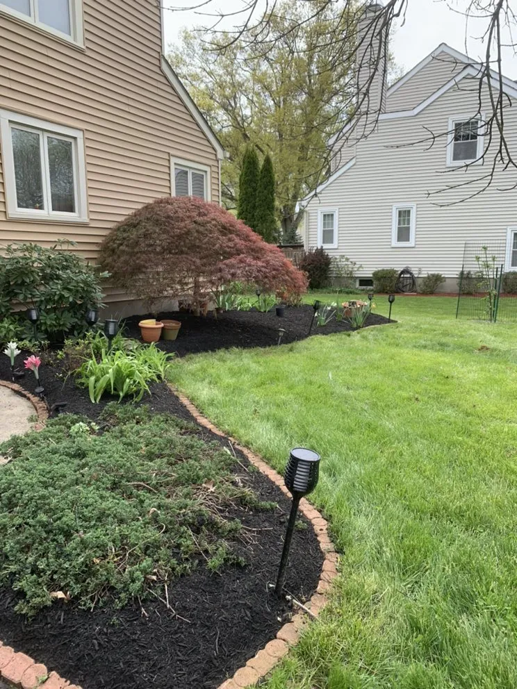 Affordable garden landscaping experts serving Lawrence Township, NJ - Antonio Davila Landscaping
