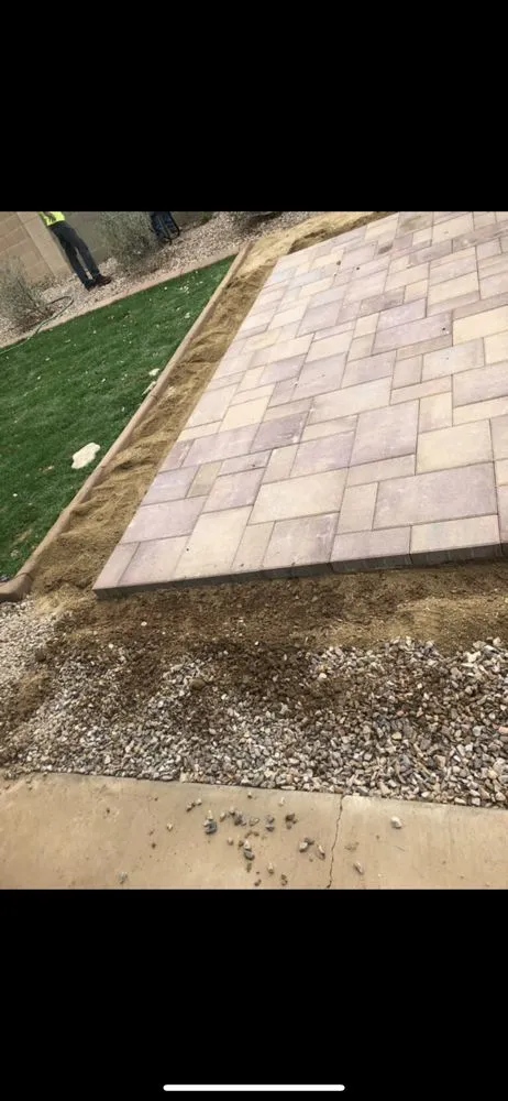 Affordable landscaping services experts serving Phoenix, AZ - Antonio Estrada Landscaping