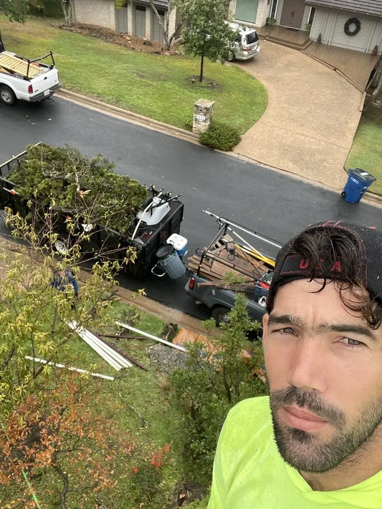 Custom garden landscaping in Austin, TX by Antonio Garcias services