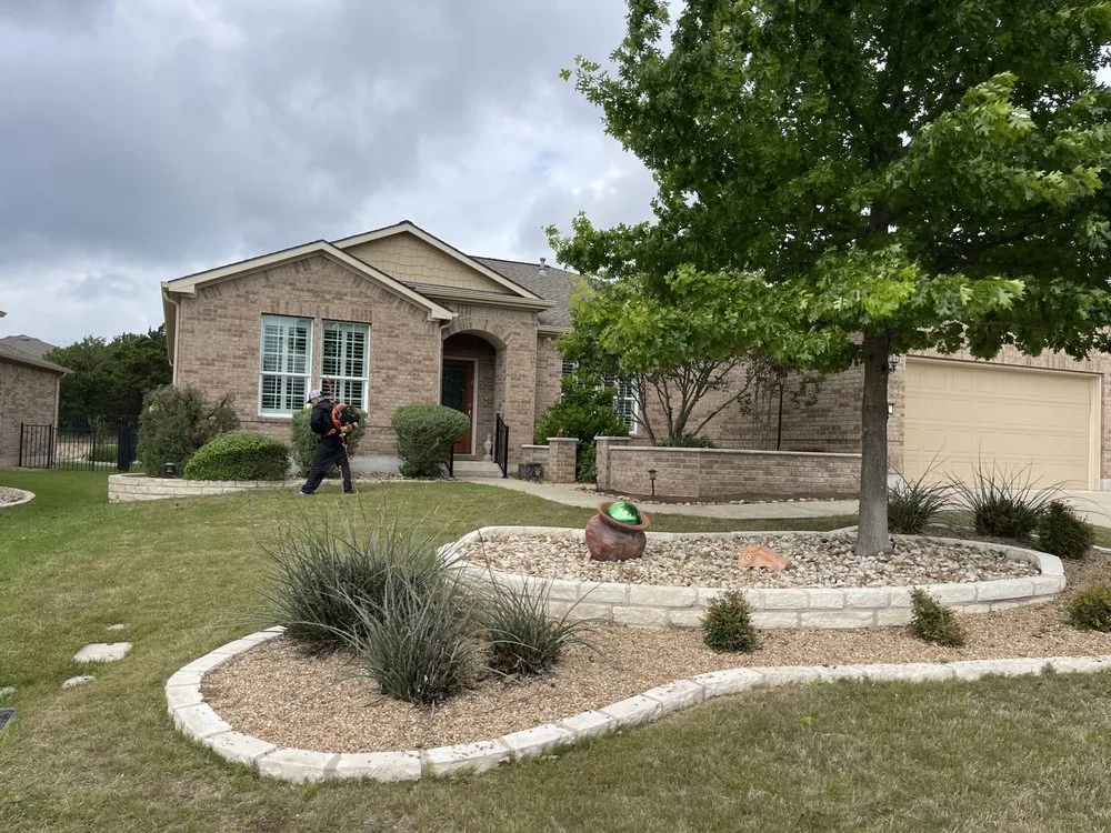 Reliable garden landscaping experts serving Austin, TX - Antonio Garcias services