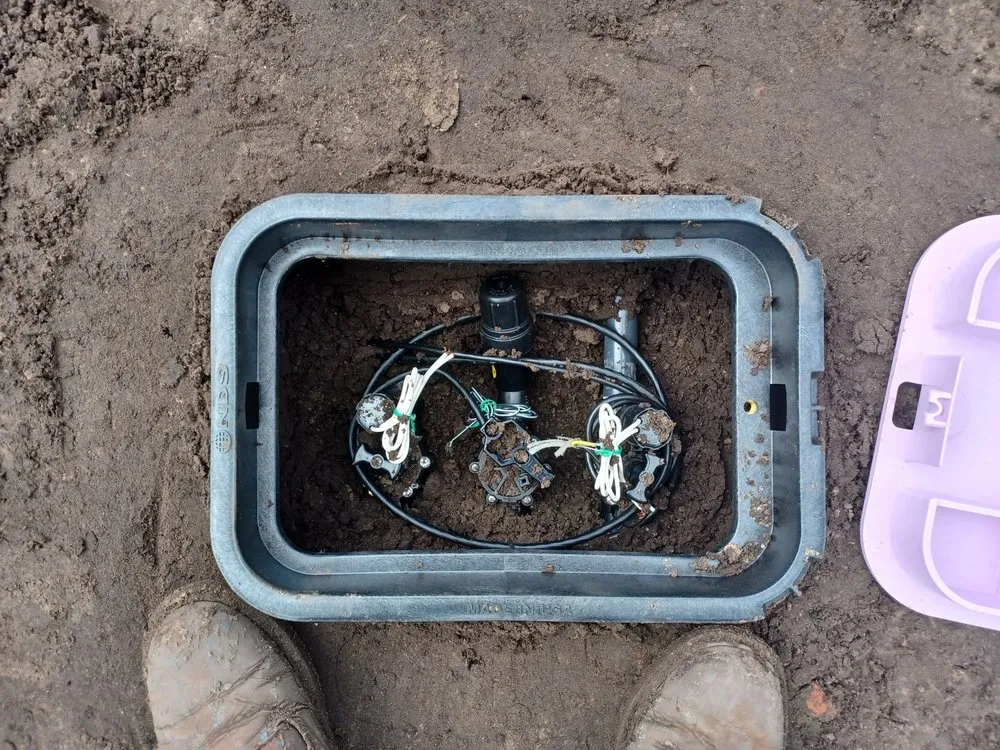 Top-rated lawn care service near you in Sanford, FL by Antonio Landscaping Outdoors And More