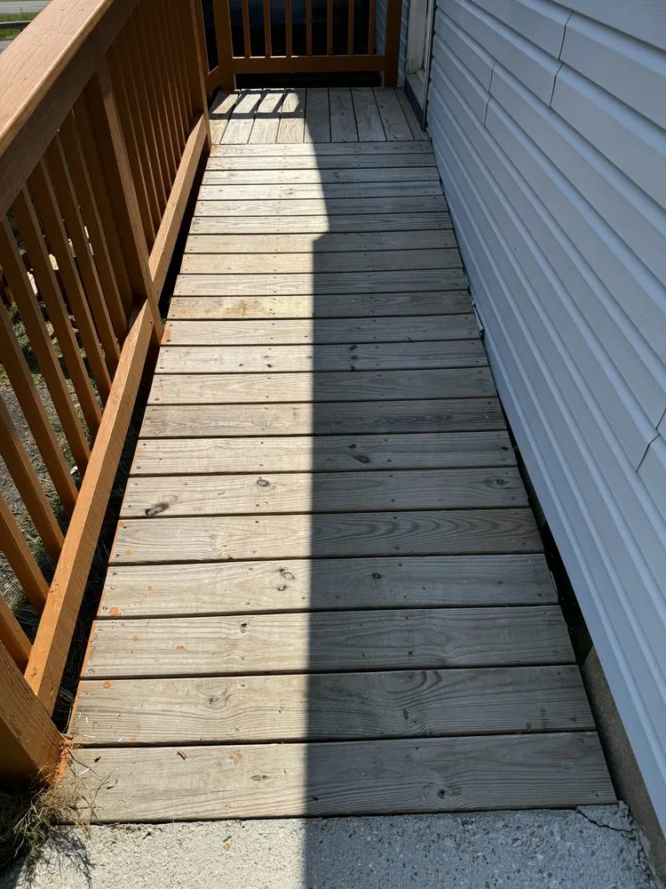 Expert landscaping services for homes across Catlett, VA - Antonio’s Detailing & pressure washing services