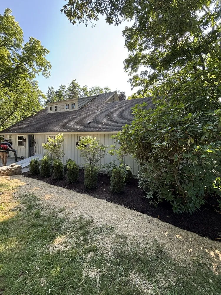 Affordable yard maintenance in Pleasant Valley, NY by Antonio's Landscaping & Masonry