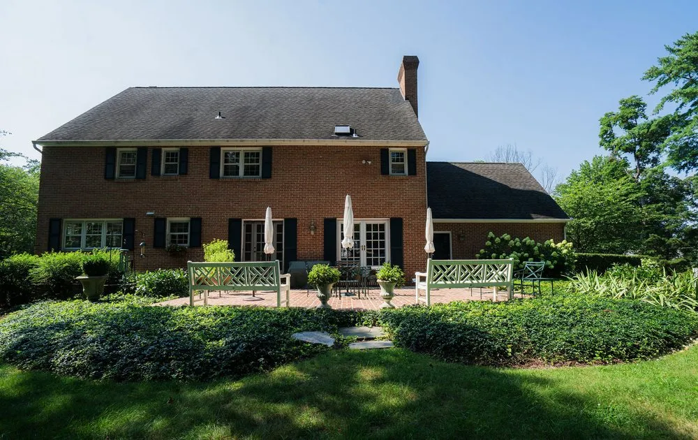 Affordable residential landscaping for homes in Germantown, MD by Antonio's Landscaping