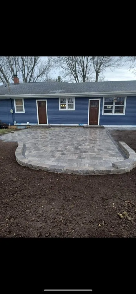 Top-rated residential landscaping in South Beloit, IL - Antonio’s landscaping Services