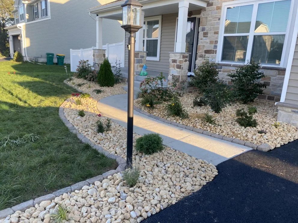 Expert yard maintenance for homes across Harrisburg, PA - Antonio’s Landsping Services