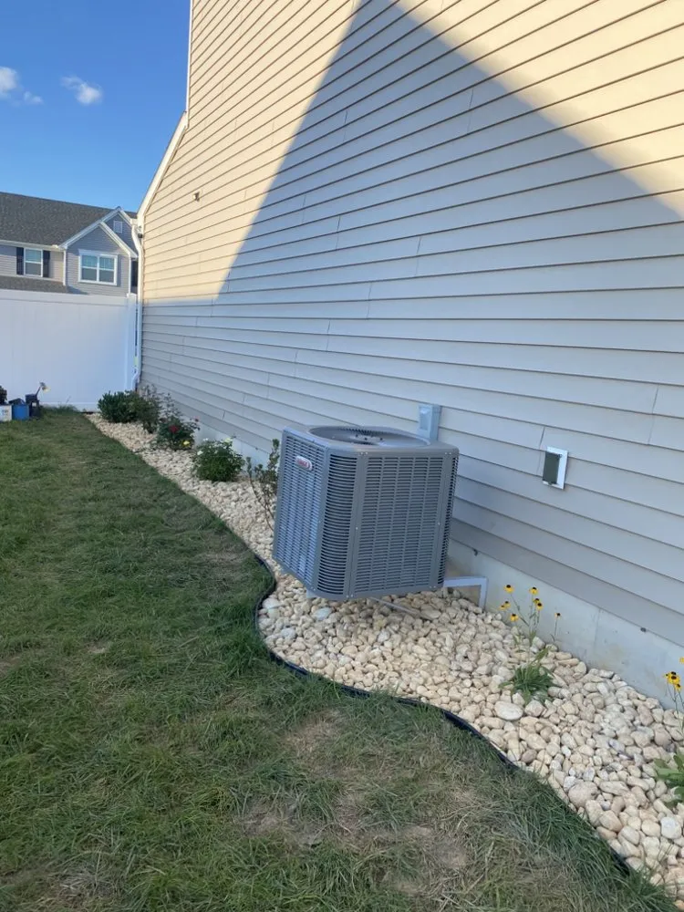 Professional yard cleanup service in Harrisburg, PA by Antonio’s Landsping Services