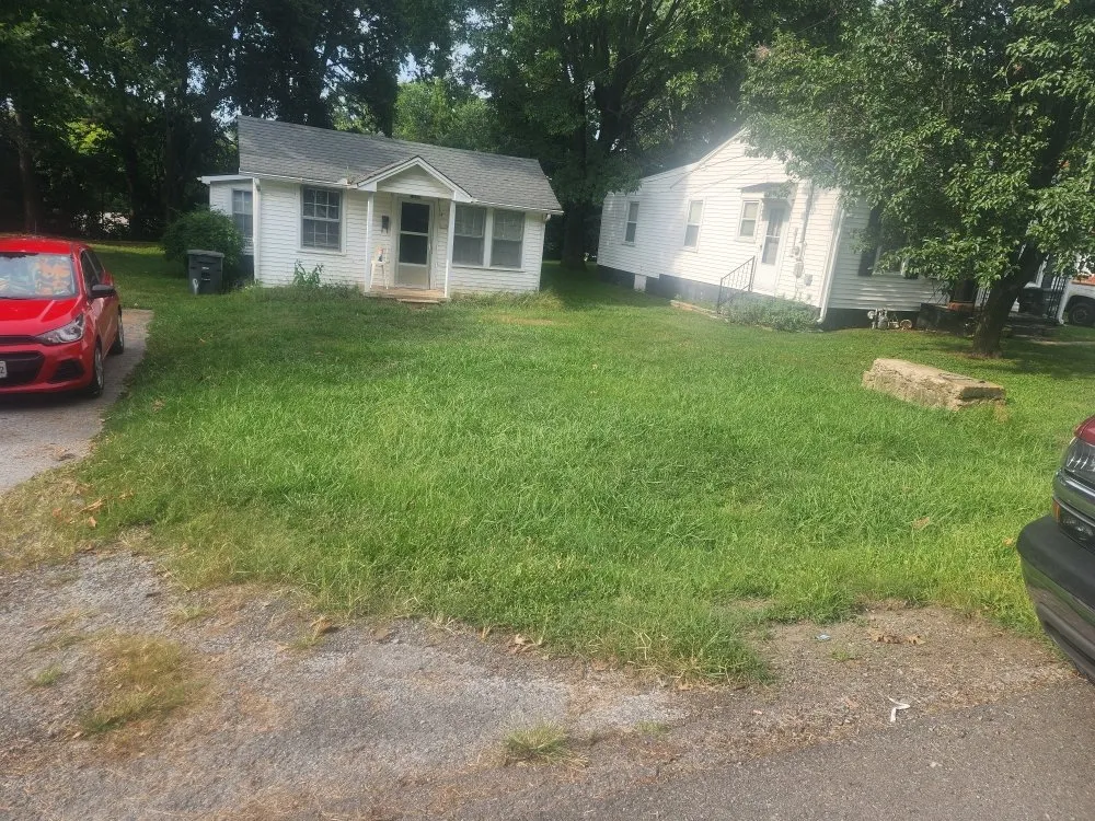 Custom yard maintenance near you across Murfreesboro, TN - Antwan Lawn Care Services