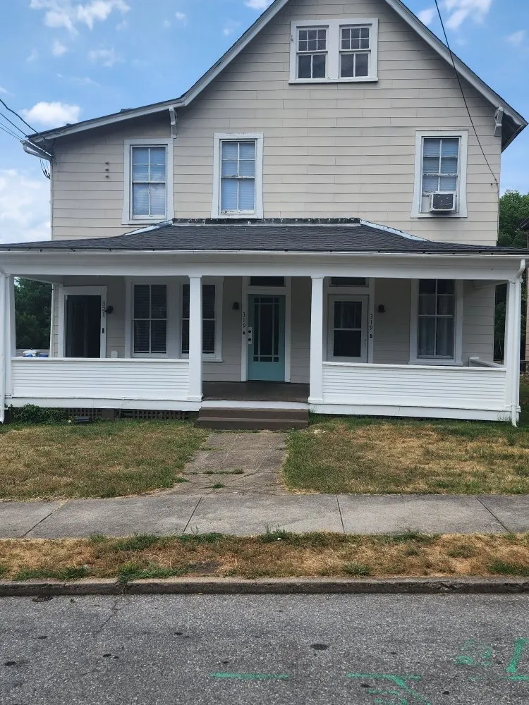 Custom outdoor landscaping experts serving Roanoke, VA - Antwans Handyman Service