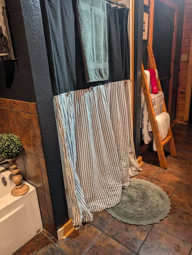 Reliable yard cleanup service for residential properties in Henderson, TX by Anything Services