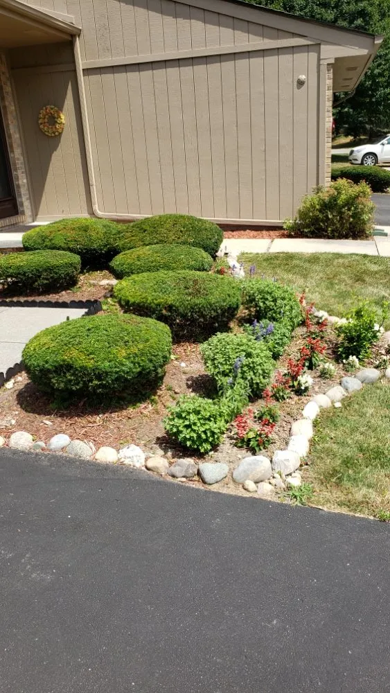 Reliable outdoor landscaping in Waterford Township, MI by Anythings Possible